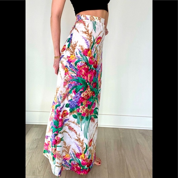 VINTAGE NEW condition Euro designer summer cocktail skirt. XS high waisted - Picture 10 of 10